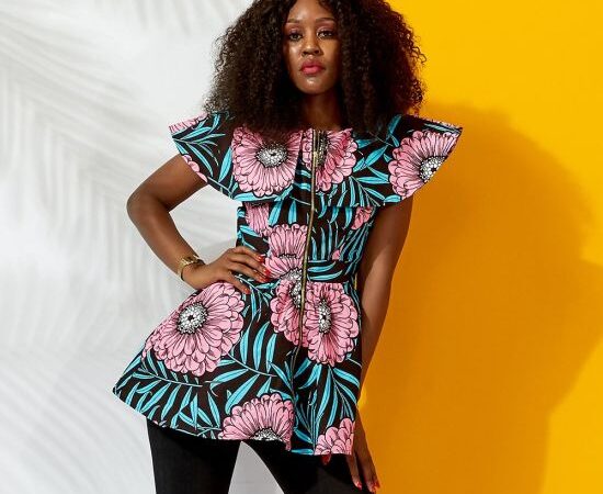 Short sleeved Ankara styles