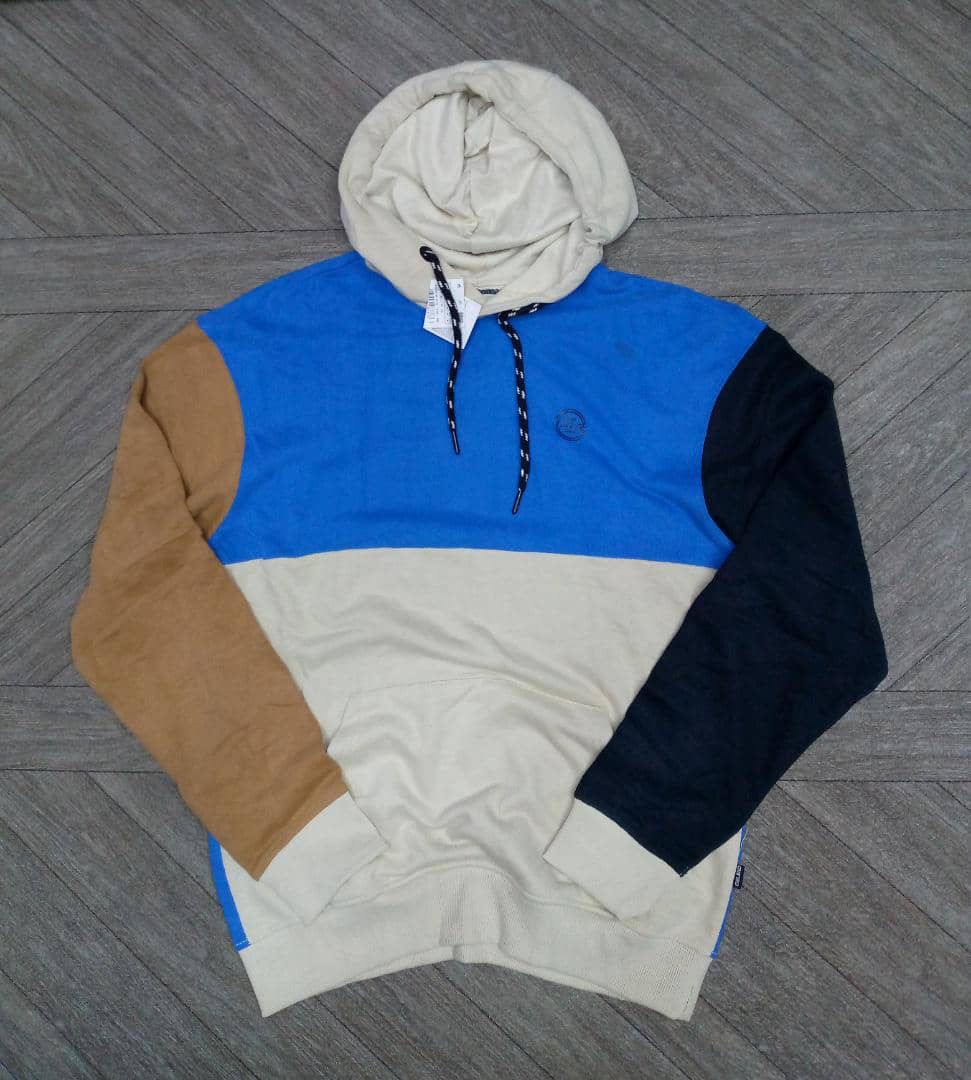 Toju_wears