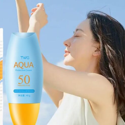 Sunscreen (Calming Moisture SPF 50+ PA++++ With Centella Extract And