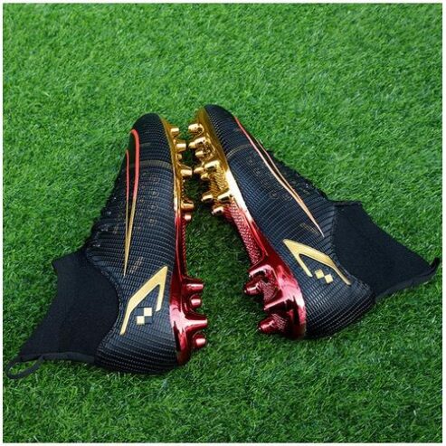 Men Soccer Shoes High Ankle Football Boots Men Sneakers