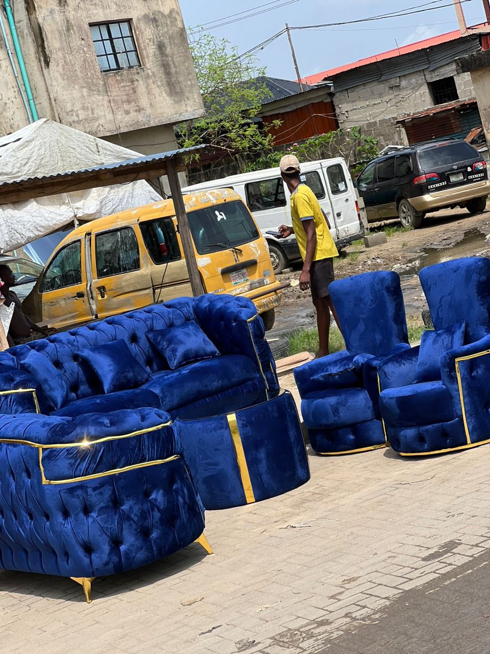 Full palour chair set