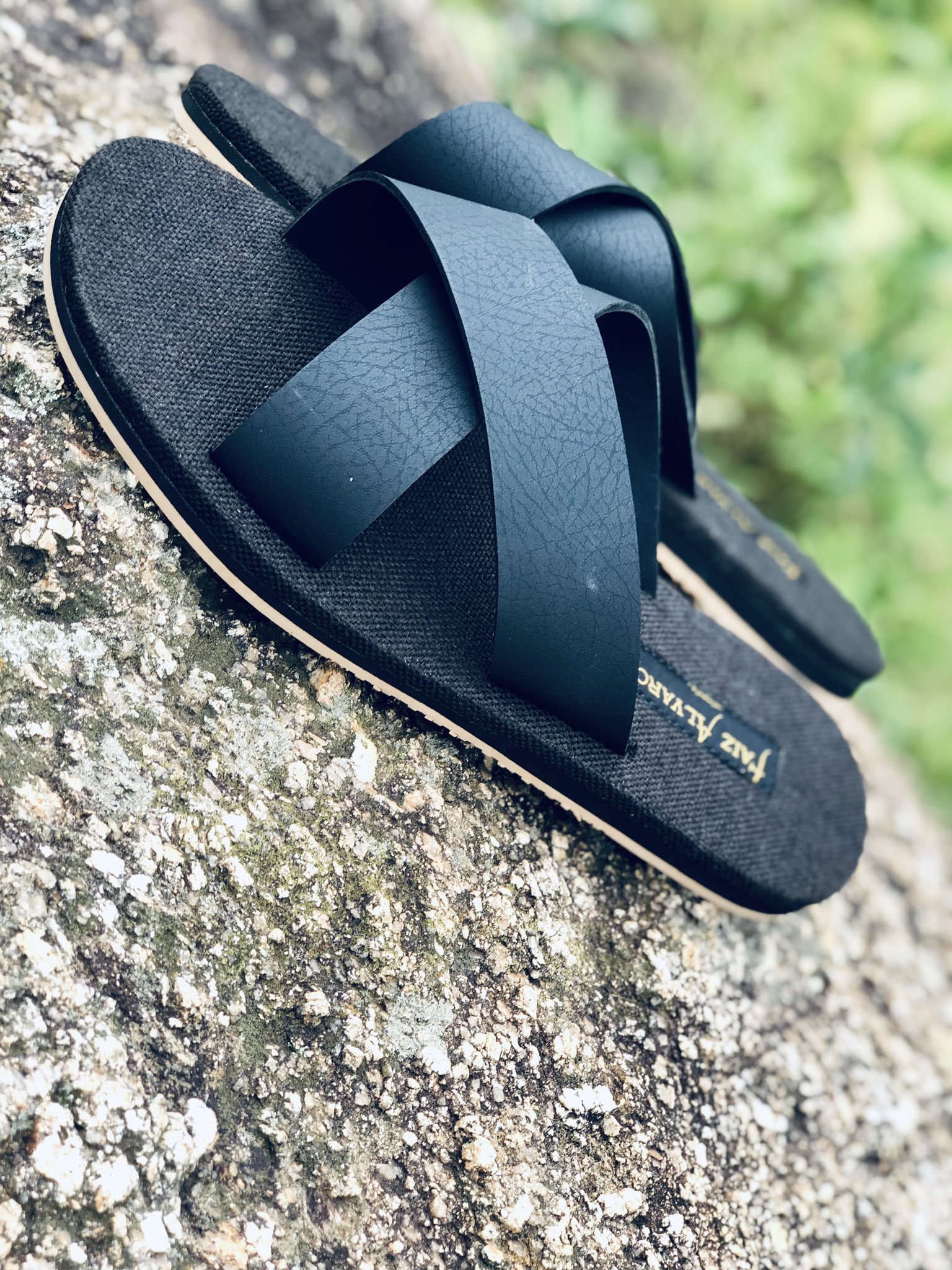 Bamboo strides, CrossCross Slides