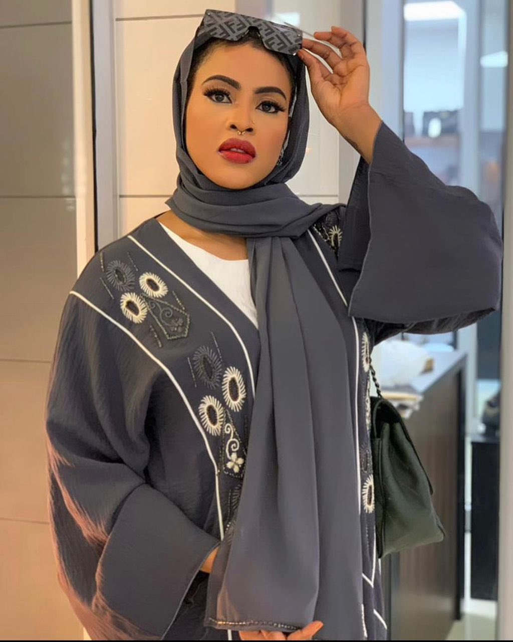 Dubai Abaya