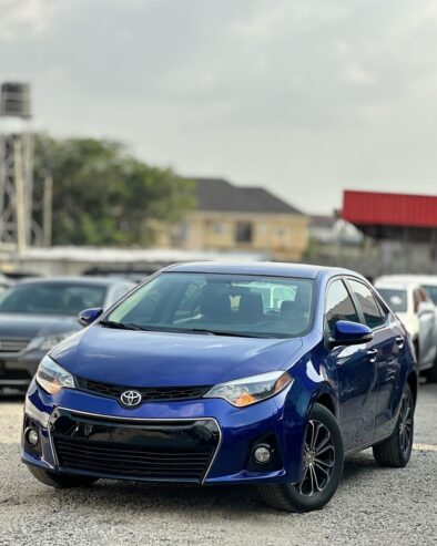 Toyota Corolla 2014