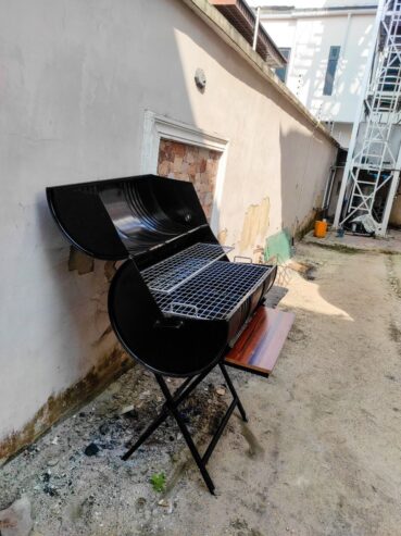 Charcoal grill