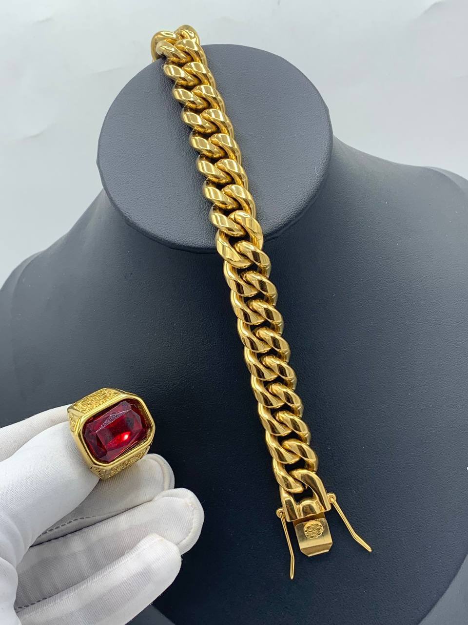 Cuban Hand chain and Ring