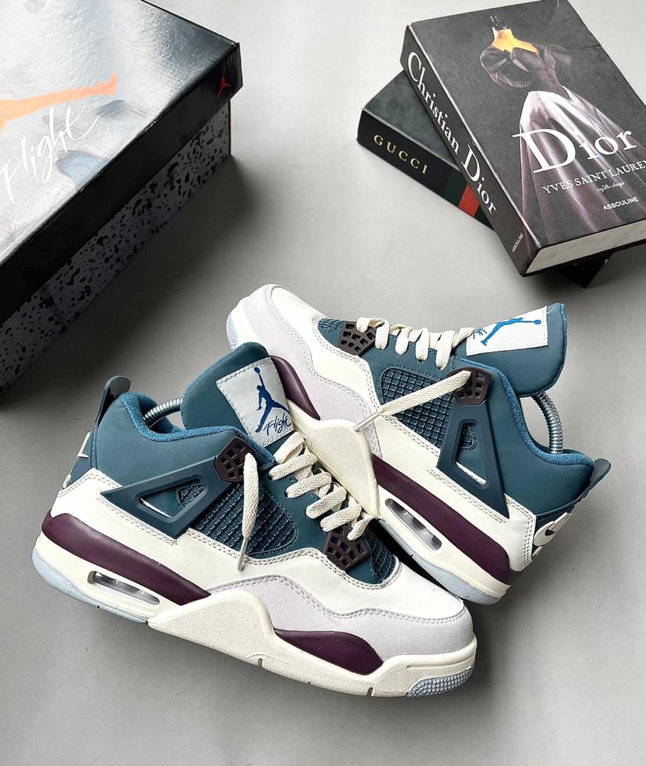 Air Jordan 4