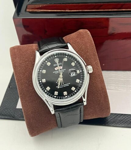 Leather wrist watch