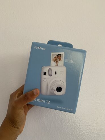 Mini 12 in clay white camera