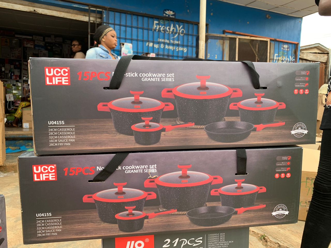 Yz57…granite pot 15pcs cookware size 16 to 32cm respectively, Yz62…..21pcs high quality granite pot 22 to30cm. Yz55….10pcs granite cookware set sizes 22 to 32cm respectively