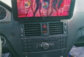 Mercedes Benz Android screen with reverse camera