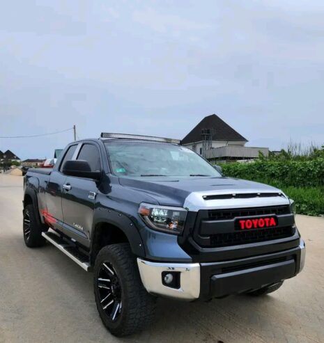 Toyota tundra