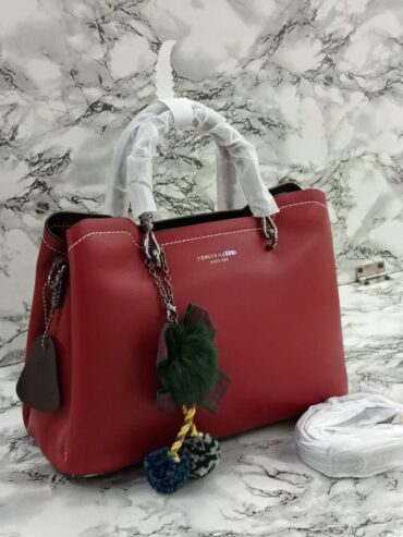 Classy hand bag