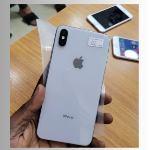 UK Used Iphone Xs Max 64gb