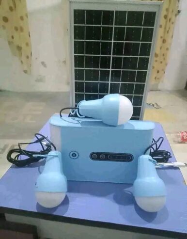 Mini solar generator