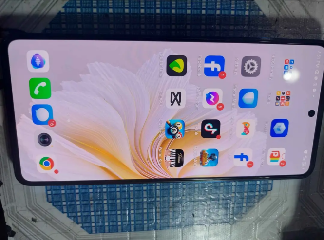 Neat tecno camon 20pro