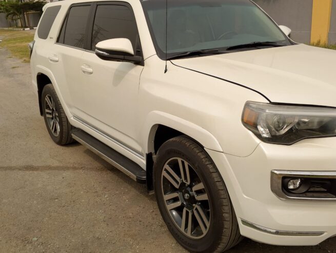 2015/2016 TOYOTA 4RUNNER