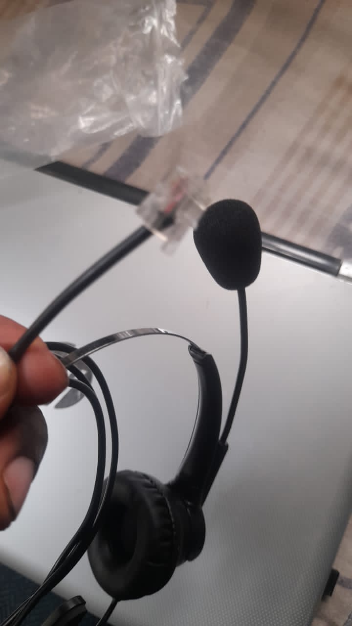 Call centre headsets