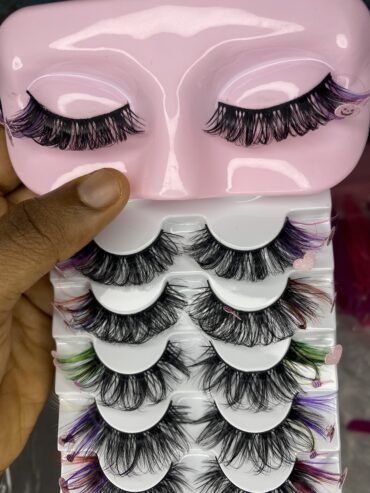 Easy to wear Strip Lashes in Nigeria