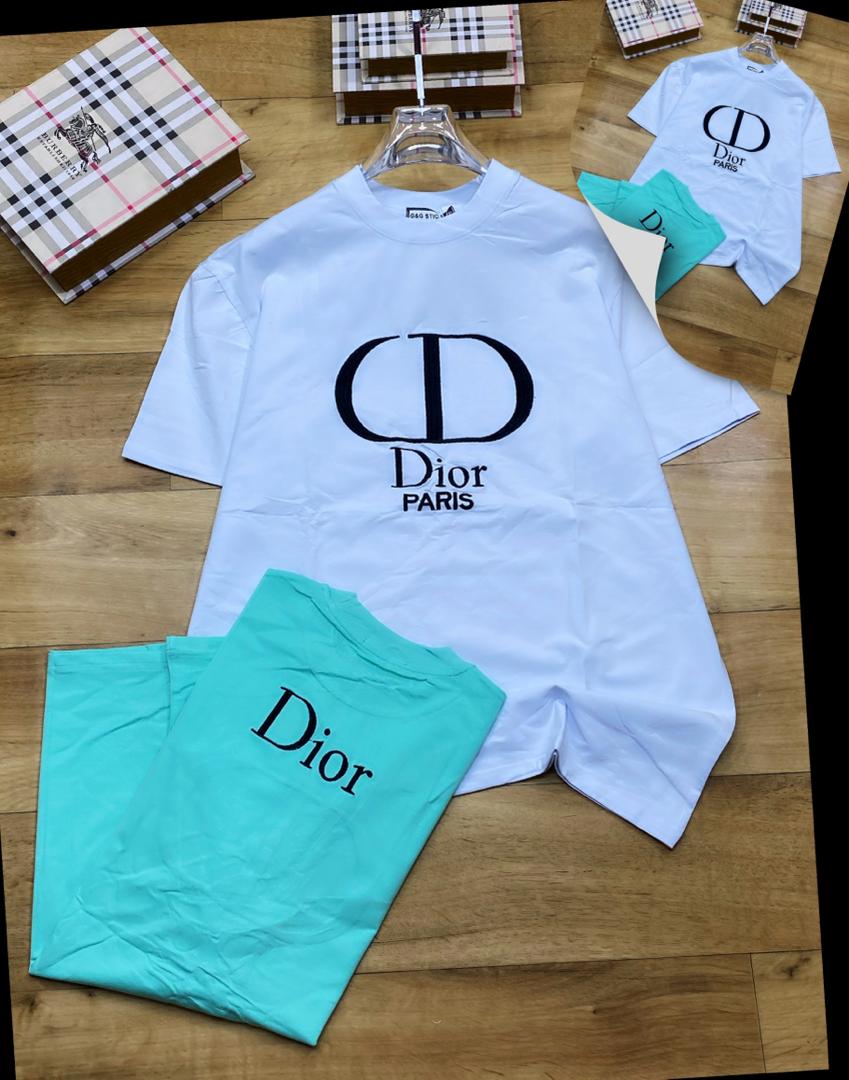 A brand new roundneck