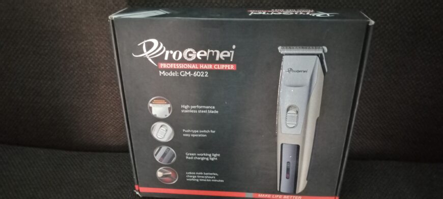 A Portable Rechargeable clipper