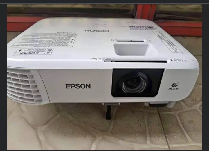 Epson Projector