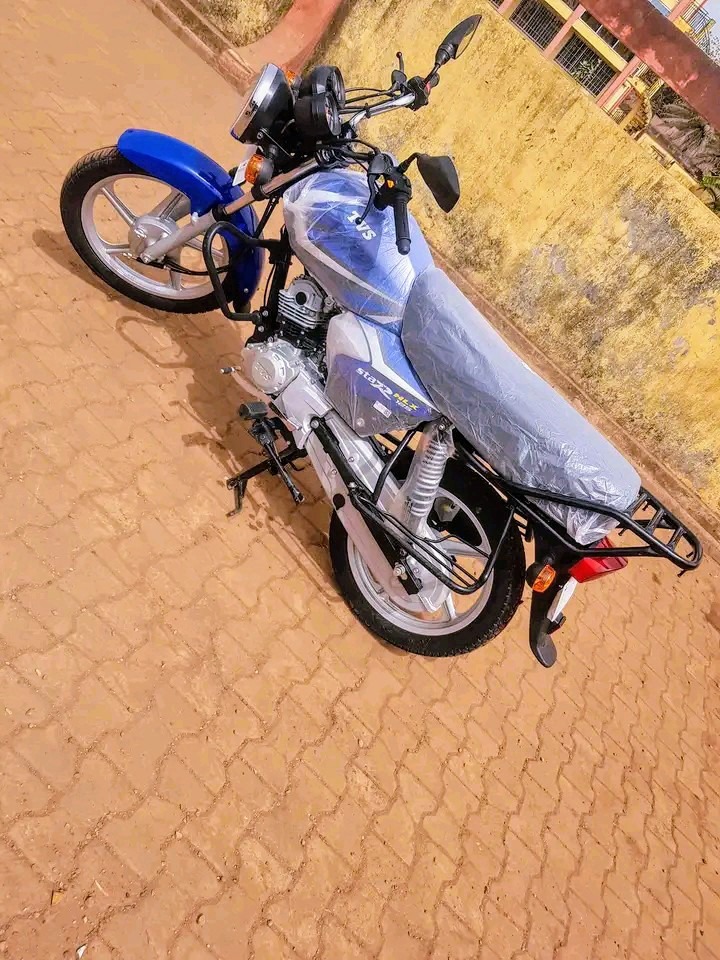 TVs Hlx Motorcycle (09039645964)