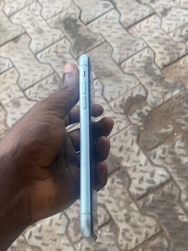 Apple iPhone 11 64GB