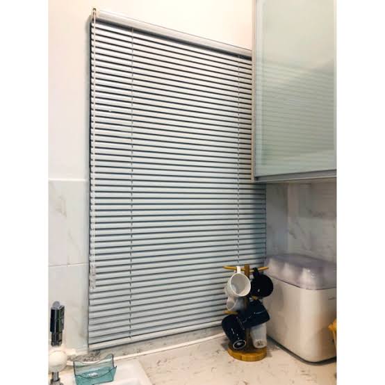 Exclusive Offer On Venetian Aluminum Window Blinds Transform your windows in Minutes with our premium Venetian aluminum blinds
