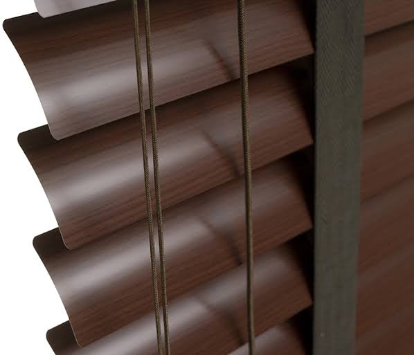 Exclusive Offer On Venetian Aluminum Window Blinds Transform your windows in Minutes with our premium Venetian aluminum blinds
